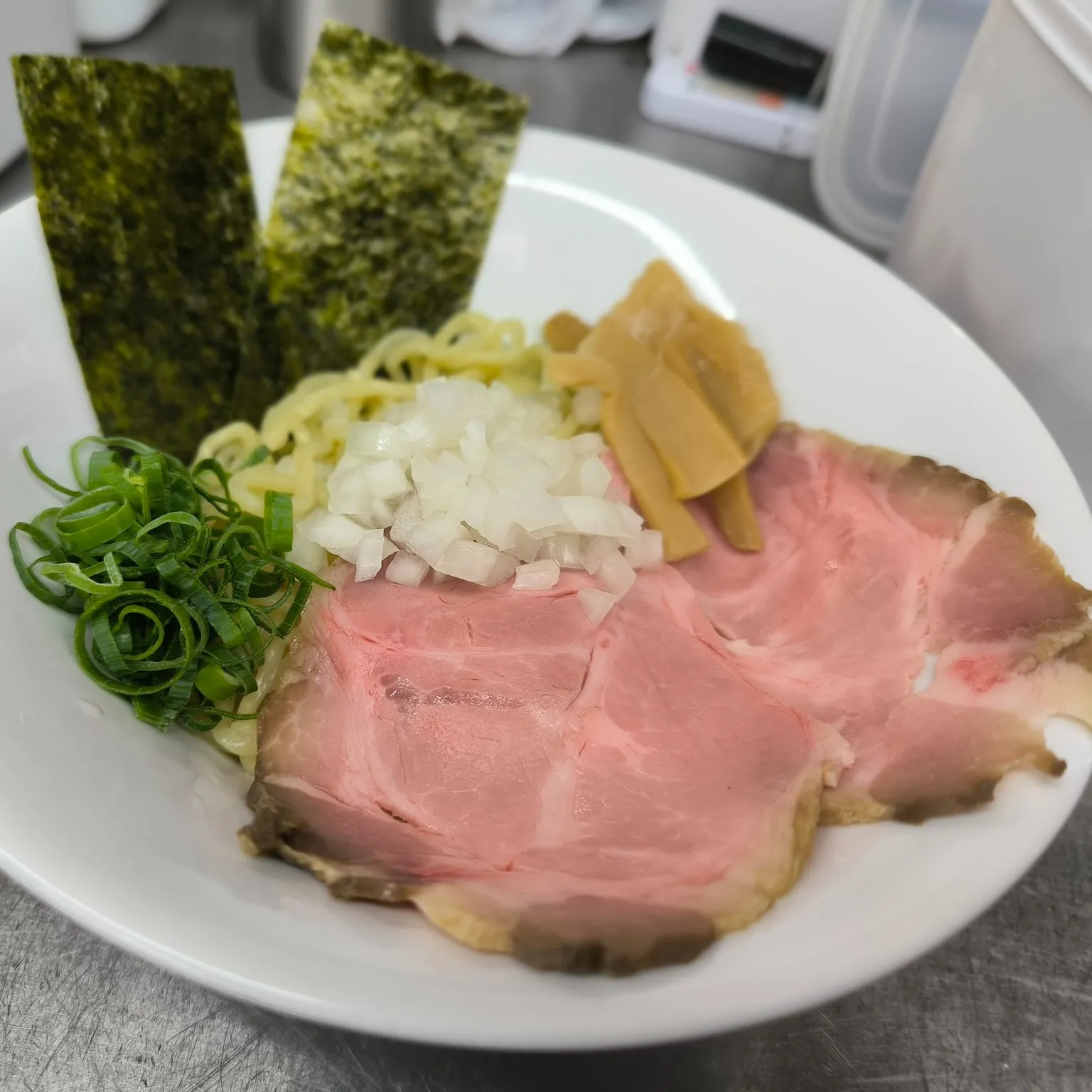 【油そばリニューアルしました🎉】